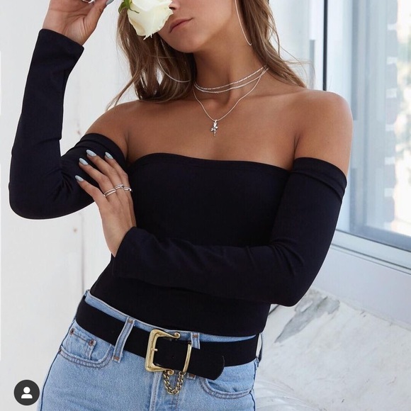 Le Manoir Tops - BNWOT Ledah x Le Manoir Boutique White Long Sleeve